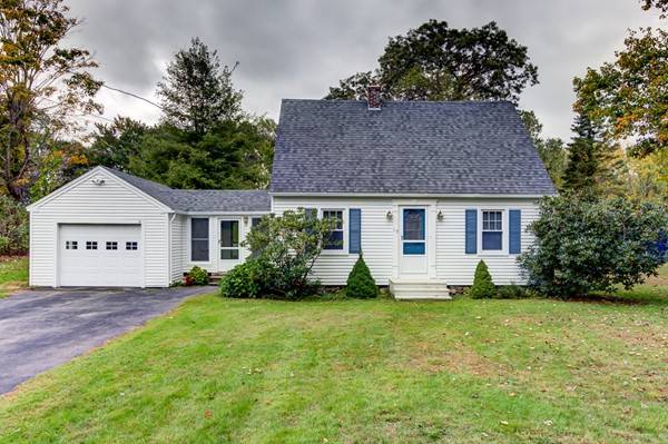 17 Dodge Rd, Charlton, MA 01507