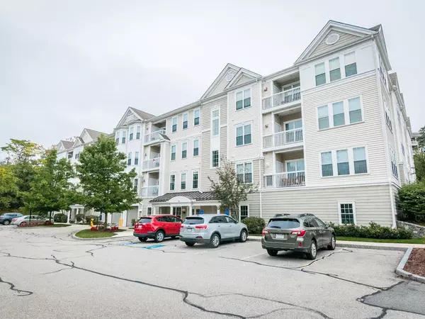 53 Bartlett #105, Waltham, MA 02452