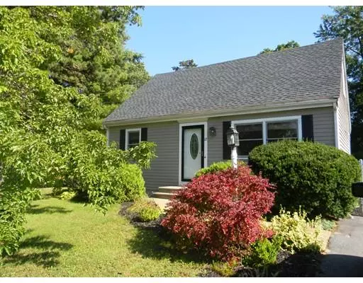 12 Douglas Lane, Wareham, MA 02538