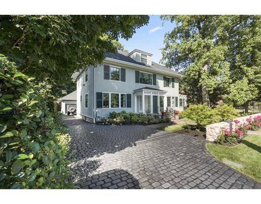 88 Hammond St, Newton, MA 02467