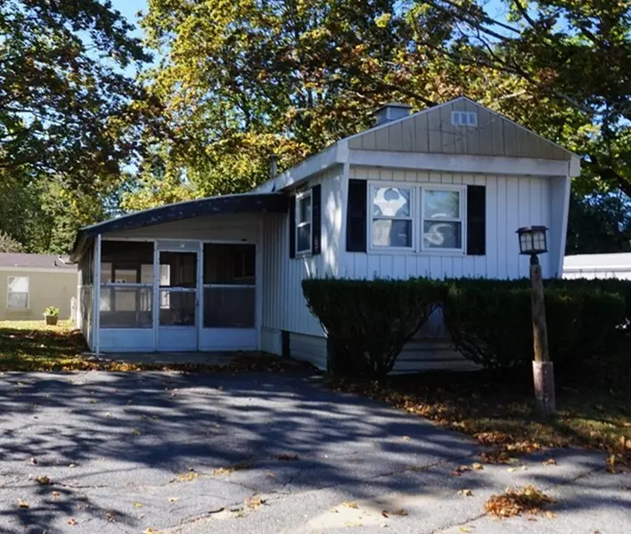 1237 Central Street #7, Leominster, MA 01453