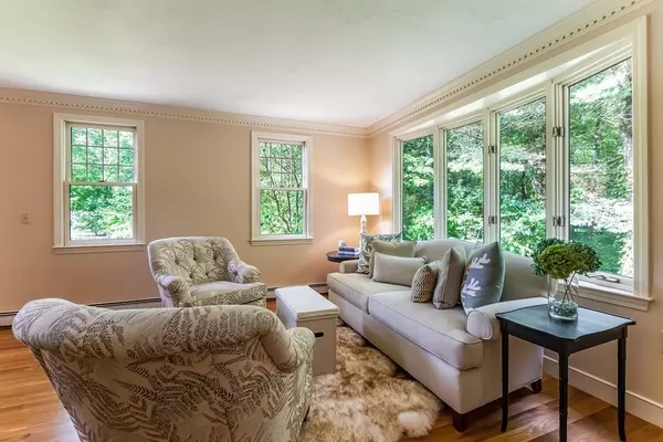 Norwell, MA 02061,38 Winter Street