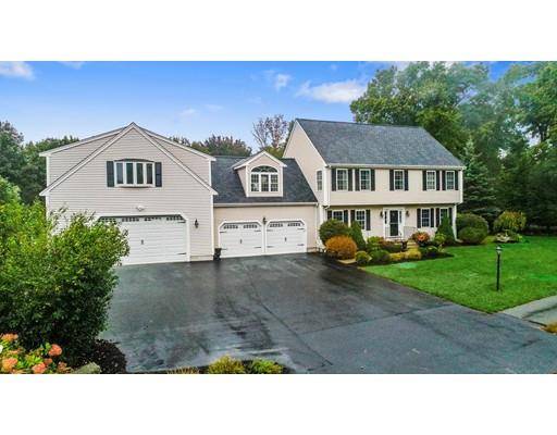 2 Ash Ln, Medway, MA 02053