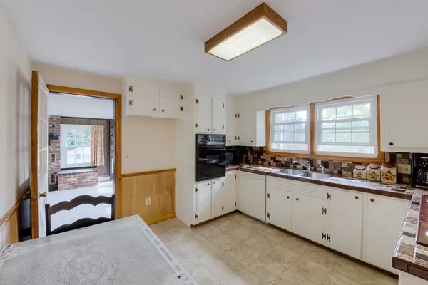 Palmer, MA 01069,1101 Overlook Dr