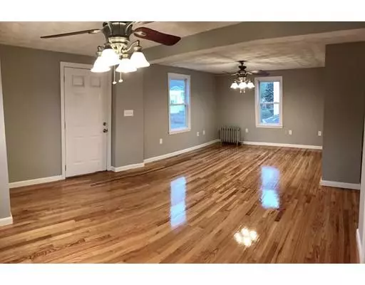 Peabody, MA 01960,10 Washington Pl