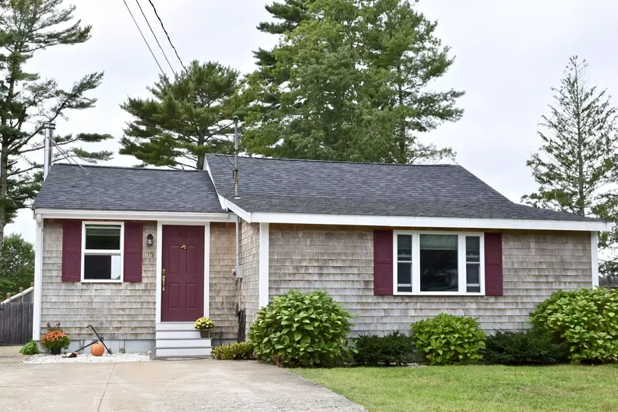 13 Marine Ave, Wareham, MA 02576