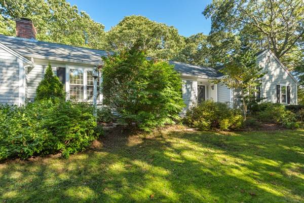 16 Torrey Rd, Sandwich, MA 02537