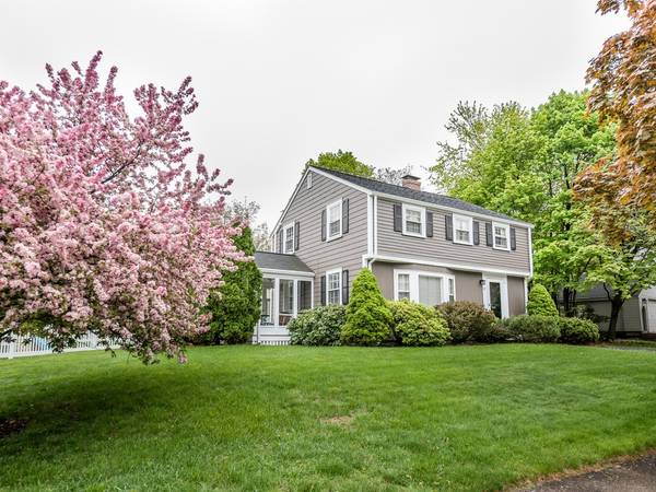 47 Norwich Cir, Medford, MA 02155