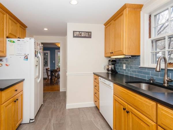 Medford, MA 02155,47 Norwich Cir