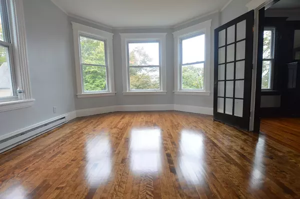 Worcester, MA 01605,9 Forestdale Rd