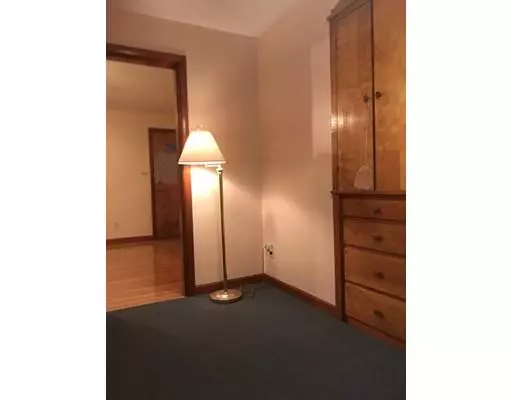 Palmer, MA 01080,61 Chudy St