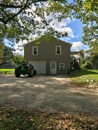 Rochester, MA 02770,181 Braley Hill Rd