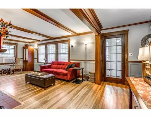 Needham, MA 02492,1249 Great Plain Ave