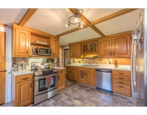 Fitchburg, MA 01420,14 Ashburnham St