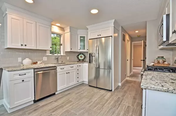 Falmouth, MA 02540,58 Landfall #58