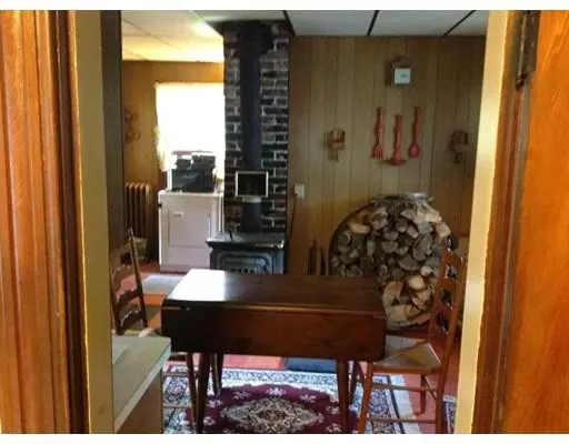 Huntington, MA 01050,23 Old Chester Rd