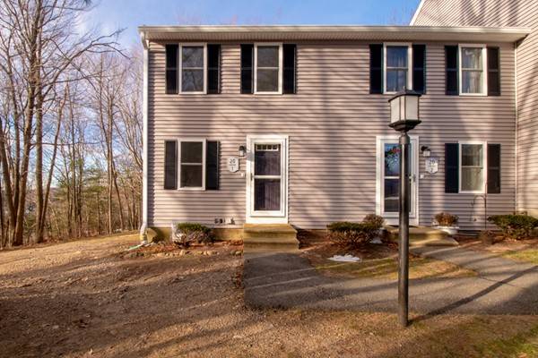 20 Olde Colonial Dr #1, Gardner, MA 01440