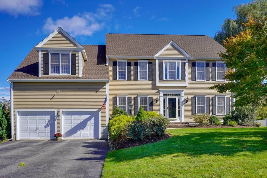 45 Piccadilly Way, Westborough, MA 01581