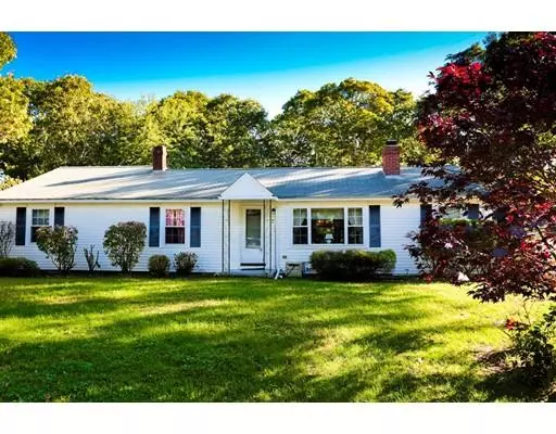 7 Fir Ln, Yarmouth, MA 02664