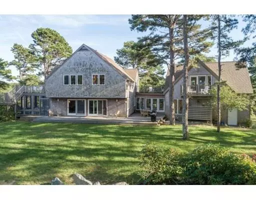 Wellfleet, MA 02667,415 Eastwind Cir