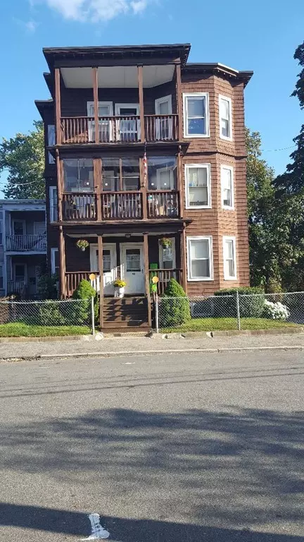 Lynn, MA 01902,52-54 Hollingsworth Street