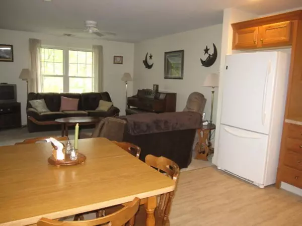 Sturbridge, MA 01518,7 Crescent Way #318