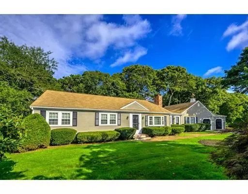 Harwich, MA 02645,30 Blueberry Ln