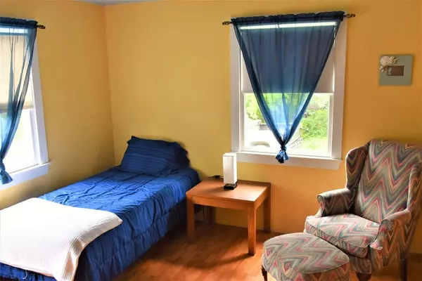 Oak Bluffs, MA 02557,76 Manchester