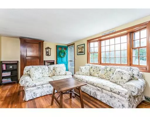 Yarmouth, MA 02675,86 Starbuck Ln