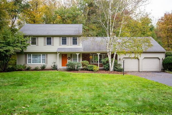 53 High Pine Cir, East Longmeadow, MA 01028