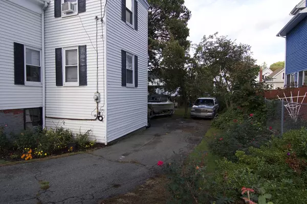 Lynn, MA 01902,30 Webster St