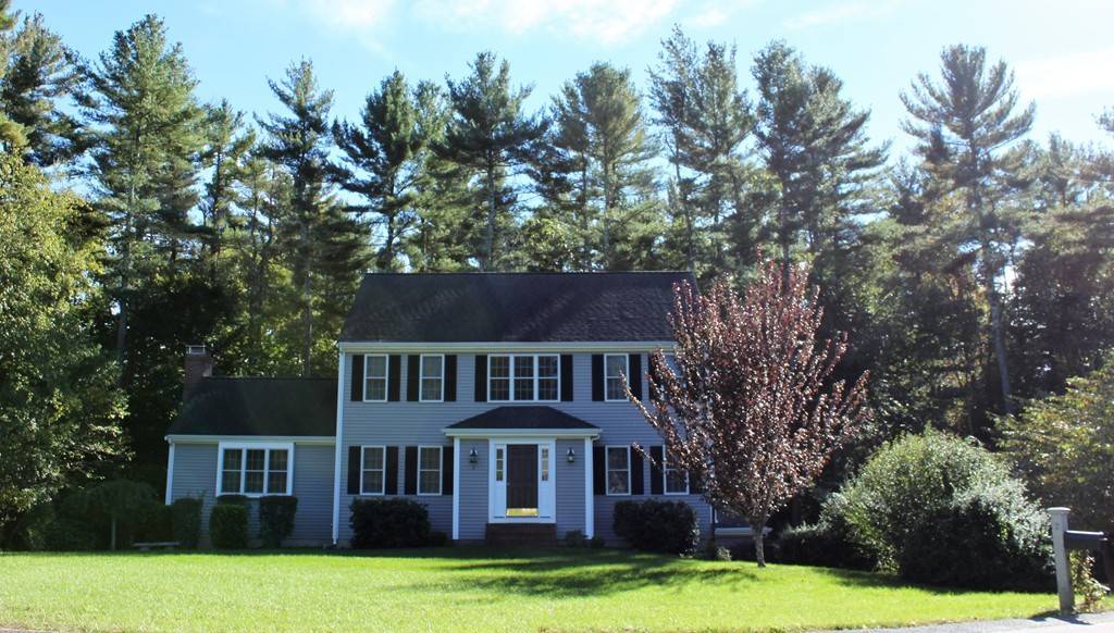 2 Demoranville Dr., Lakeville, MA 02347