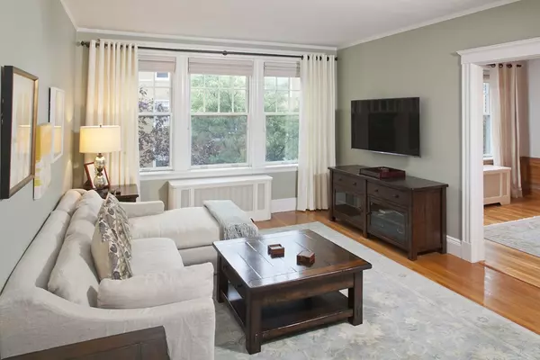 Brookline, MA 02446,26 Egmont #3 C1-2