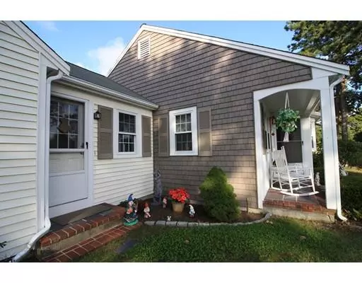 Yarmouth, MA 02664,152 Beacon St