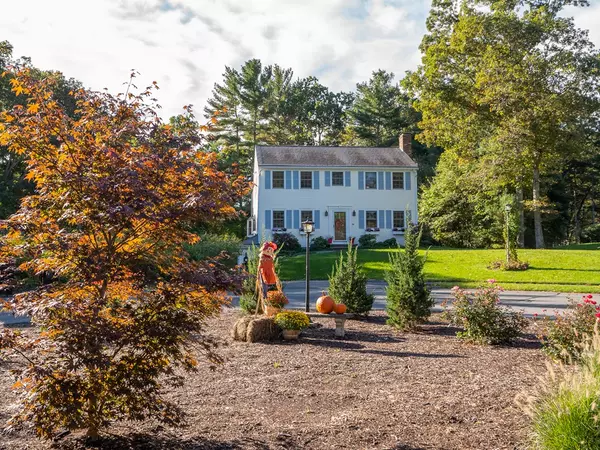 18 Allison Cir, Plymouth, MA 02360