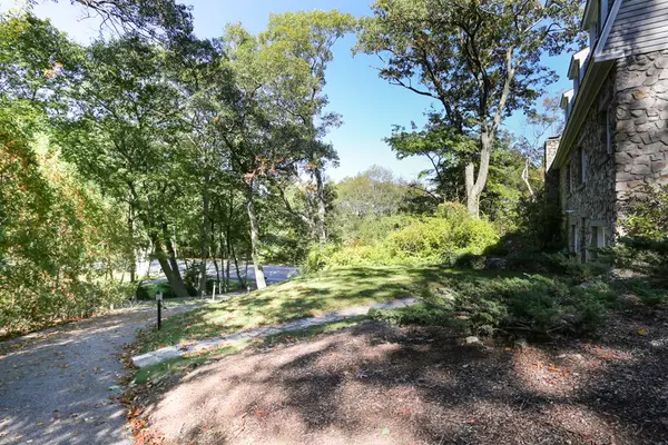 Needham, MA 02492,501 Greendale Ave