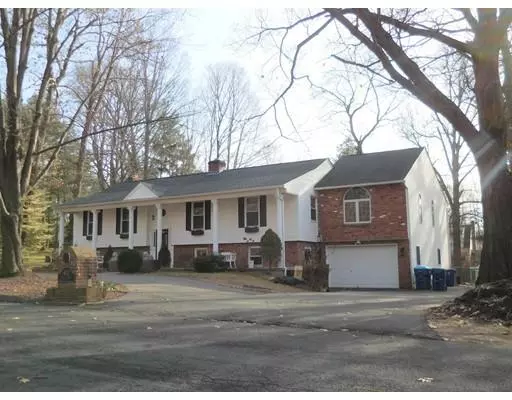 402 Ohio Ave, West Springfield, MA 01089