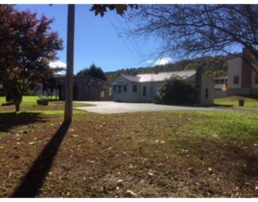 155 S Shelburne Rd, Greenfield, MA 01301