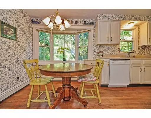 North Attleboro, MA 02760,24 Powder Horn