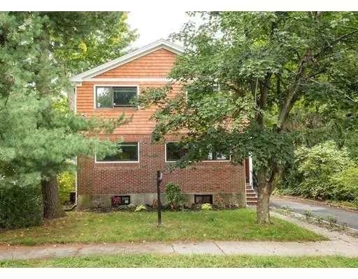 Brookline, MA 02446,75 Crowninshield Road