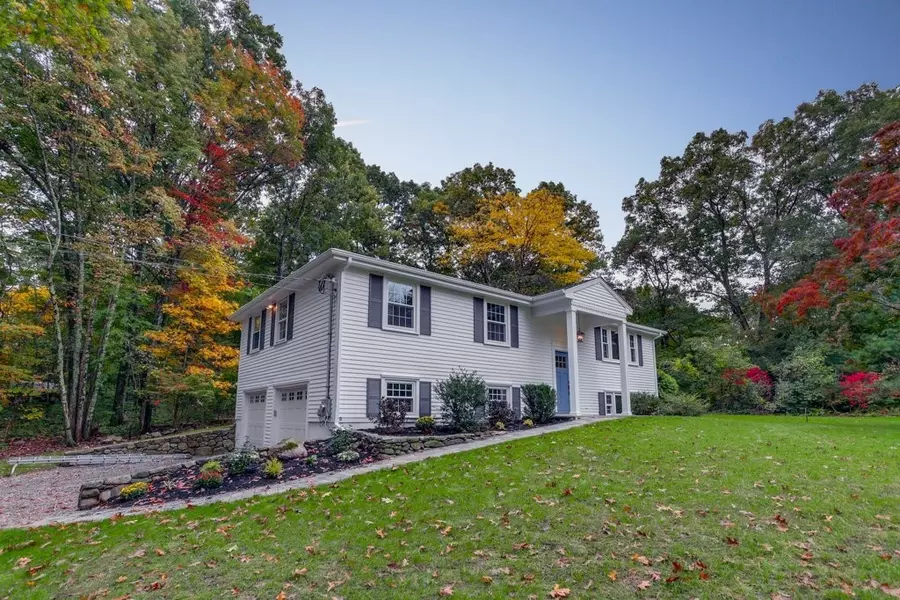 10 Broadview St, Acton, MA 01720