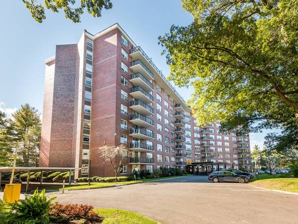 280 Boylston St #614, Newton, MA 02467