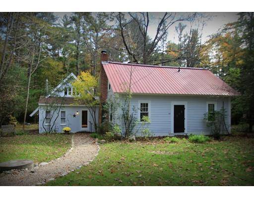 102 East Chestnut Hill Road, Montague, MA 01351