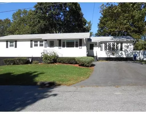 59 Naples St, Leominster, MA 01453