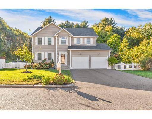 329 Forest Hills Rd, Springfield, MA 01128