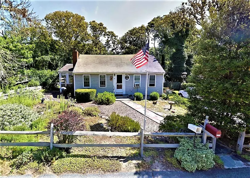 25 Moody Rd, Harwich, MA 02646