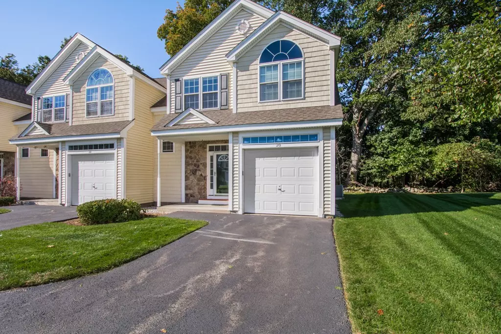 Westford, MA 01886,20 Minuteman Lane #10