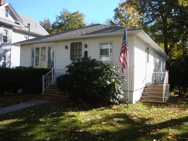 237 Marcy St, Southbridge, MA 01550