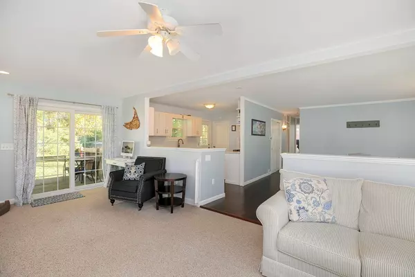 Westborough, MA 01581,10 Robin Rd