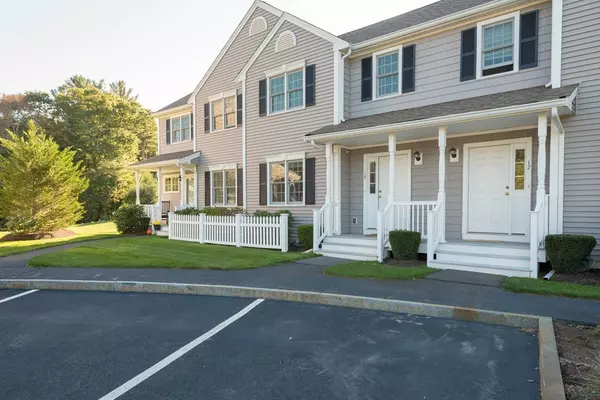 19 Freedom Cir #19, Pembroke, MA 02359